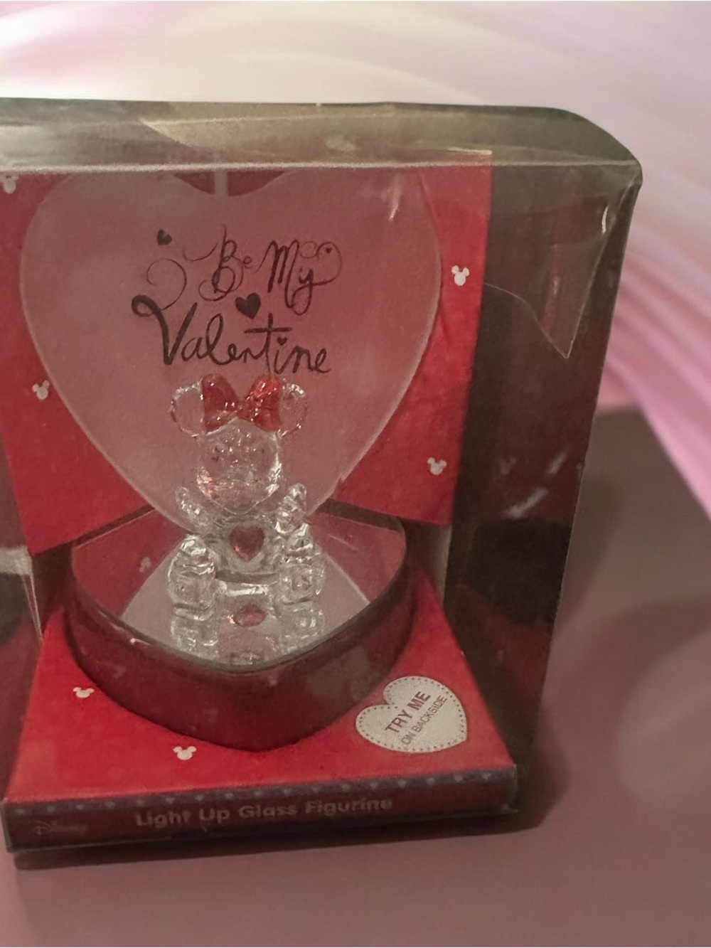Light-Up Glass Valentine Figurine - Red -